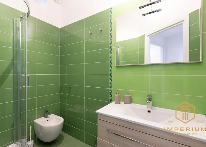 Imperium Deluxe - 300mt To Metro B, 3 Bedrooms, Panoramic View, A-c Rom